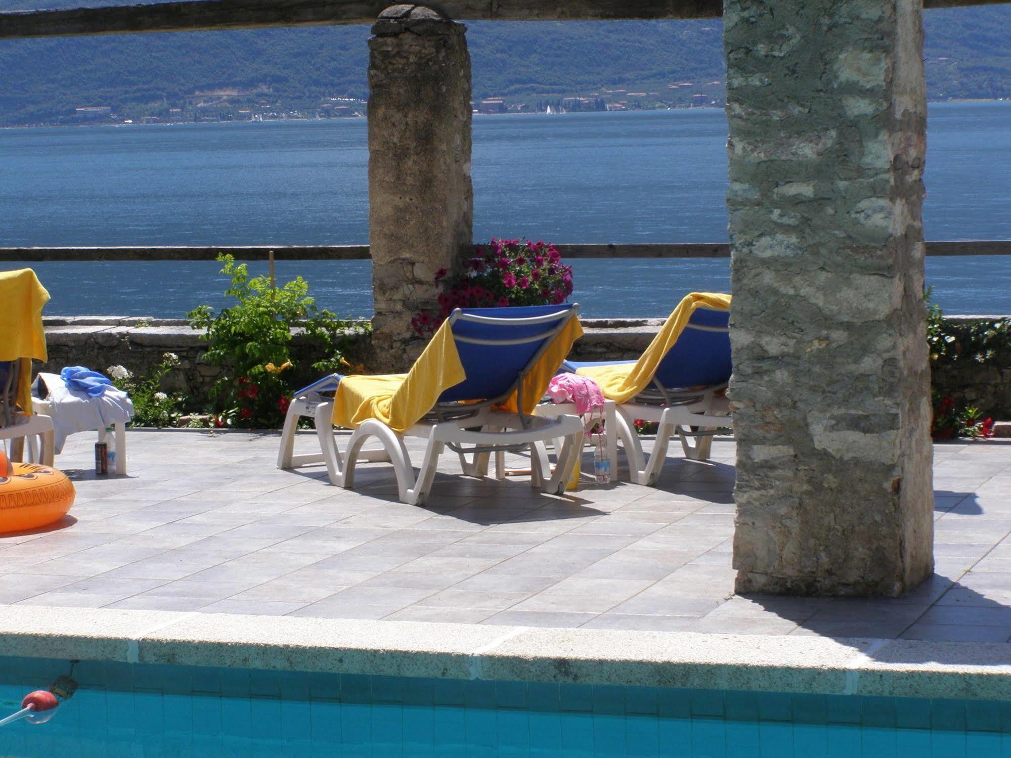 Villa Romantica Hotel Limone sul Garda Zewnętrze zdjęcie